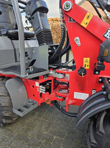 Hoflader Radlader Kingway 906 – Euroaufnahme, Perkins-Motor